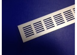 Aliuminės vėdinimo grotelės RA430S 40x300mm sidabro 