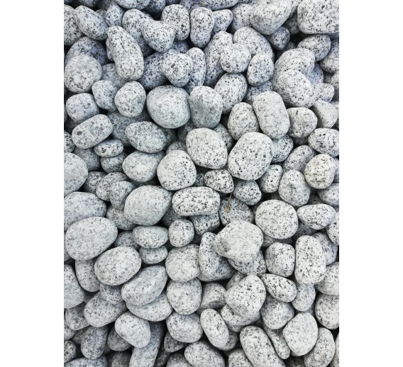 Sodo ir daržo prekės. Dekoratyvinis akmuo, skaldelės, mulčias. Dekoratyviniai akmenys šviesiai pilki 20-40mm 20kg 