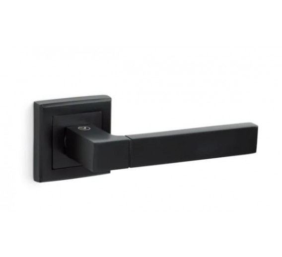 Vidaus apdailos prekės. Durų furnitūra. Durų furnitūra. Rankenos. Durų rankena K-421-03 P2 DECO juoda matinė 