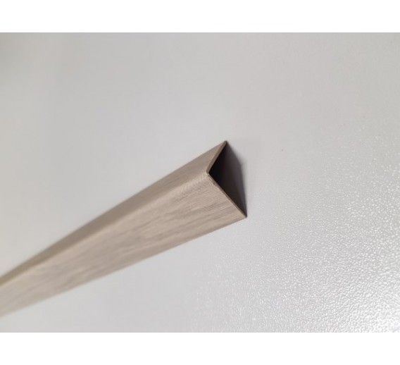 Vidaus apdailos prekės. Sienų apdailos medžiagos. PVC lentelės. Kampas PVC apdailai išorinis Havana Ąžuolas 30x30 mm 2,75 m 
