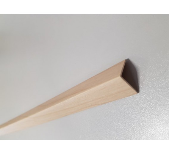 Vidaus apdailos prekės. Sienų apdailos medžiagos. PVC lentelės. Kampas PVC apdailai išorinis Šviesus klevas 30x30 mm 2,75 m 