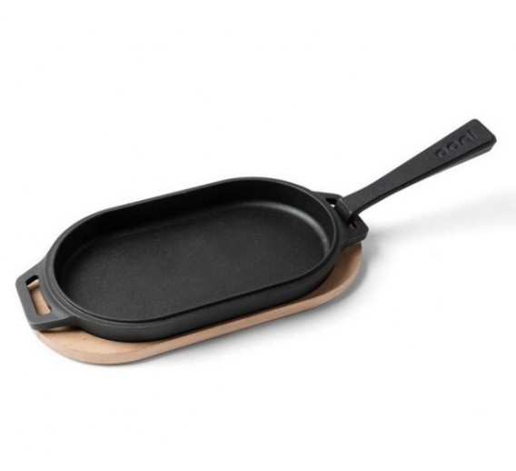 Namų apyvokos prekės. Indai, virtuvės reikmenys ir įrankiai. Keptuvės. Ketaus keptuvė Ooni Sizzler