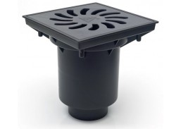 Lauko trapas tiesus D110 245x245 mm juodas 