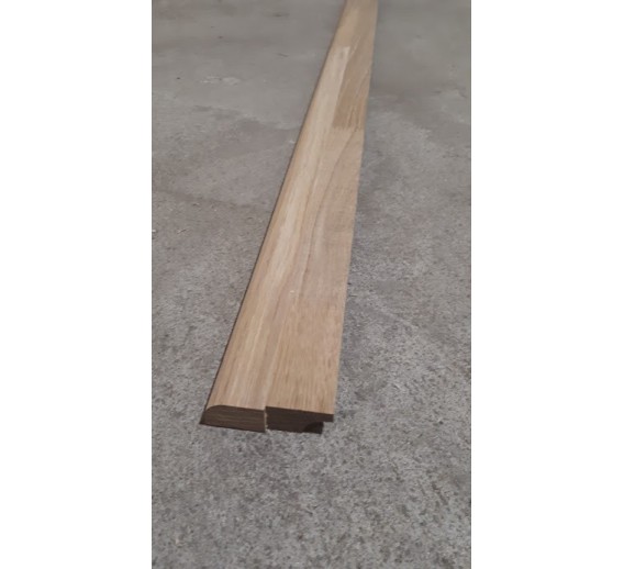 Vidaus apdailos prekės. Apdailos, sujungimo profiliai. Grindjuostės. Medinės ir MPP grindjuostės. Uosio medienos grindjuostė 19x60x2500 mm 