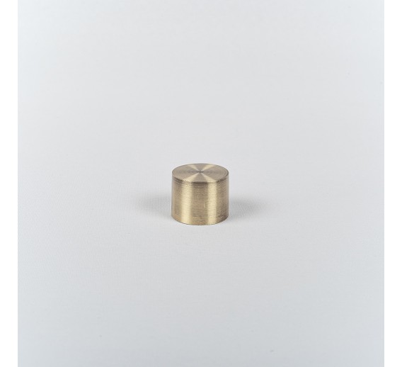Vidaus apdailos prekės. Kitos apdailos medžiagos. Karnizai. Metaliniai karnizai ir jų detalės. Karnizo antgaliai. Užbaigimas karnizui LUNAS šv.send.aukso 19 mm 2 vnt. 