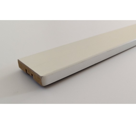 Vidaus apdailos prekės. Durys, jų dalys. Durys. Vidaus durys. Vidaus durų apvadas MDP, baltas, 2200x58x12 mm 